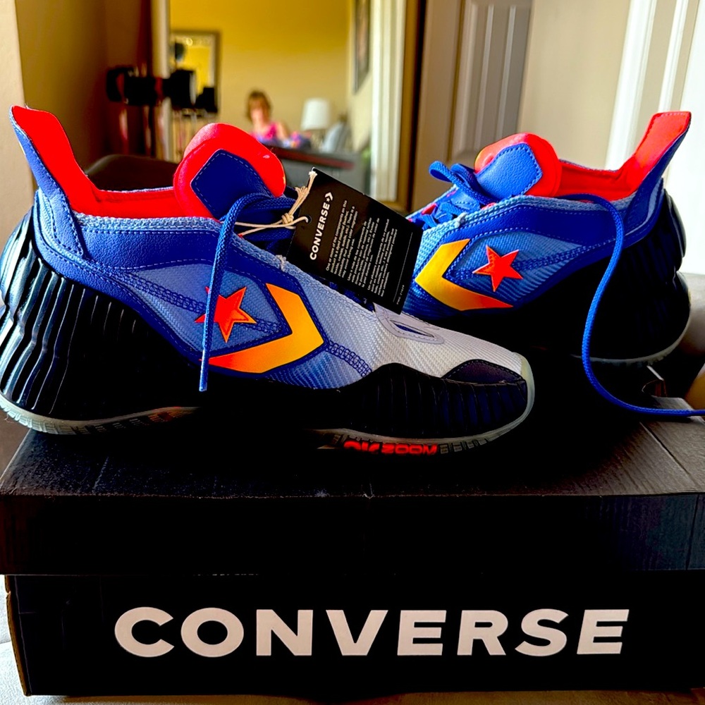 Converse All Star BB Prototype CX Mid Thunder and Lightning
Men’s 8.5
New in box